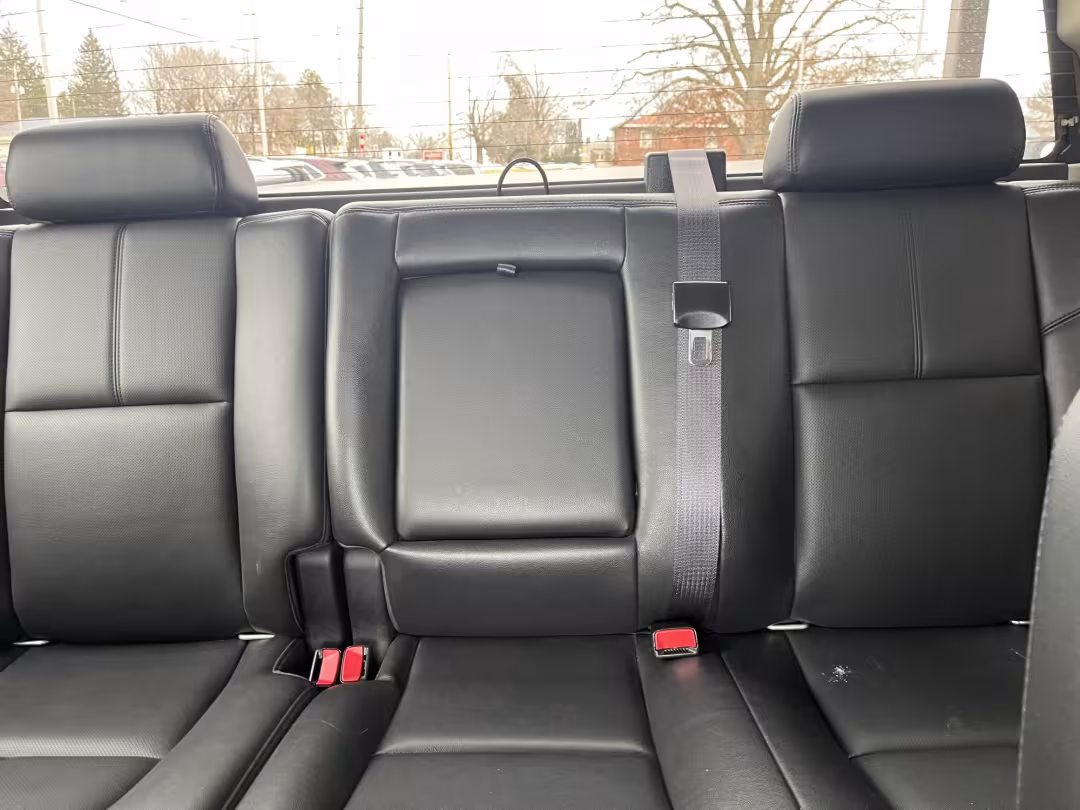 2013 Chevrolet Silverado 1500 - 3GCPKTE77DG291033 - Image #9